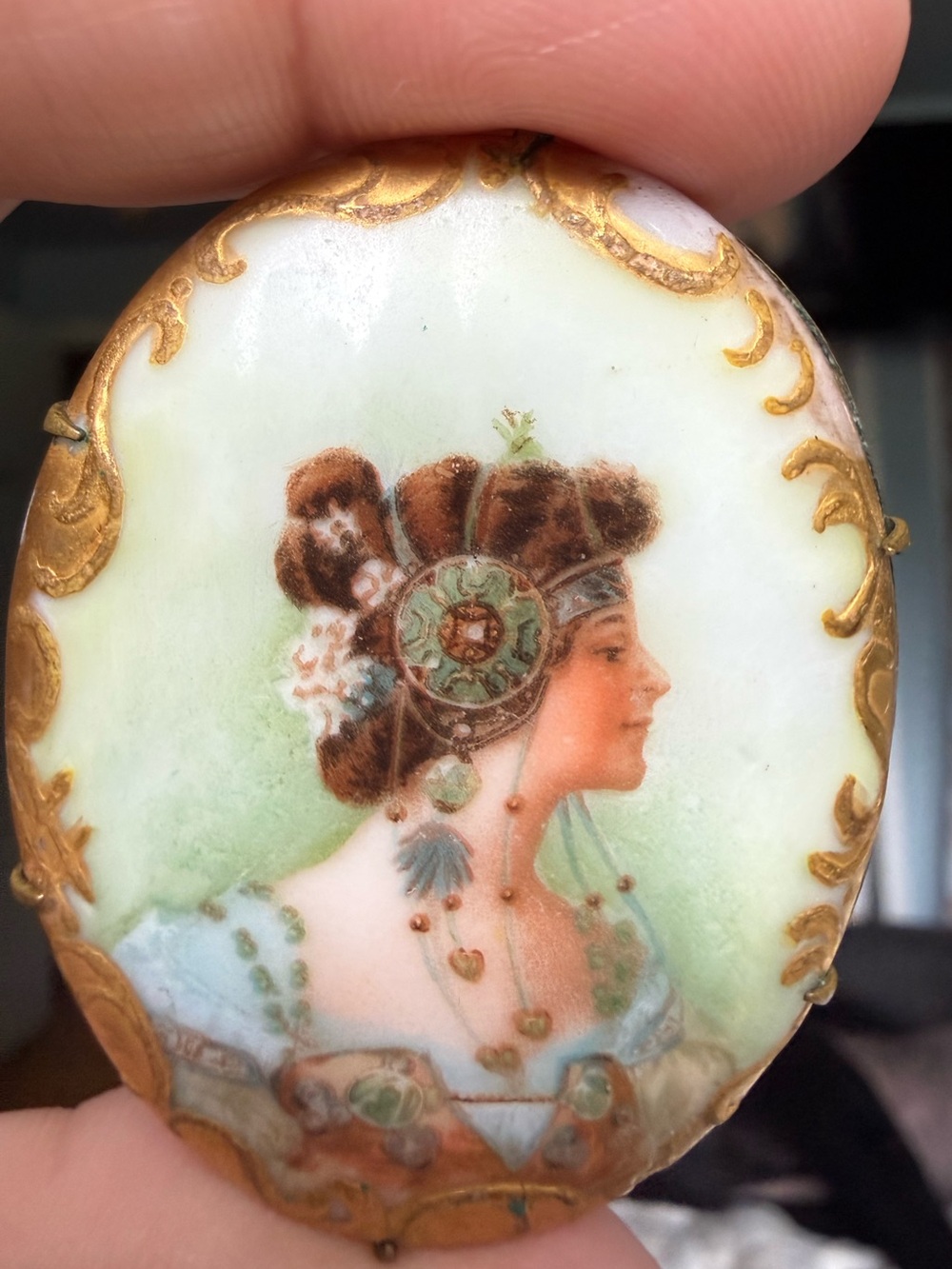 Art Nouveau vintage antique hand painted cameo brooch pin